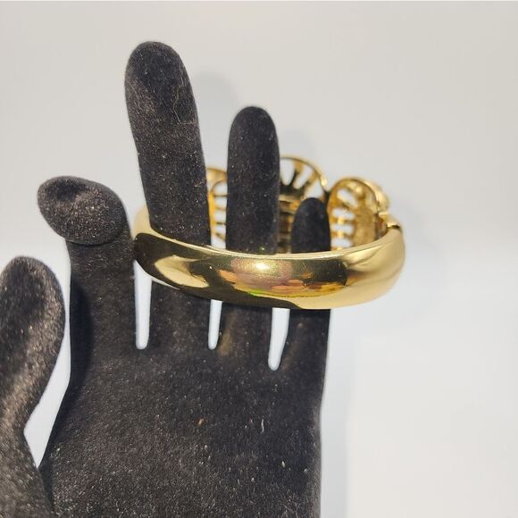 Kara Ross Goldtone Simulated Drusy Hinged Bangle NWOT - Picture 5 of 6
